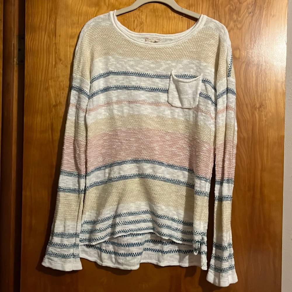 Sz medium long sleeve woven sweater